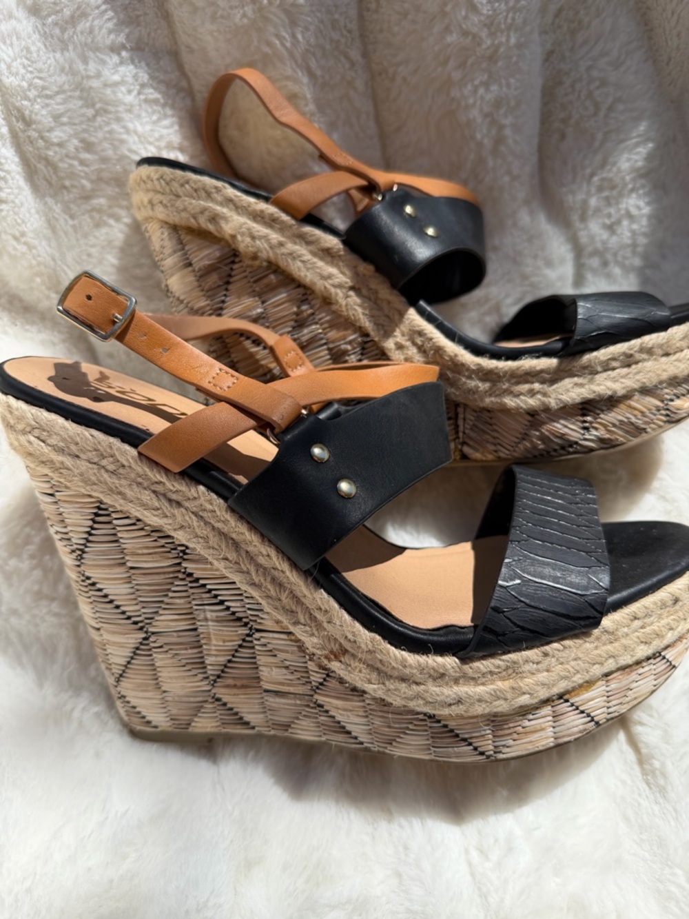 Size 8.5 Women’s Black & Tan Platform Sandals - Stylish Summer Espadrille in - Picture 2 of 4